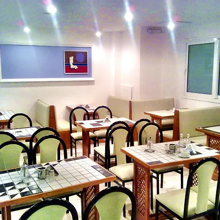 Bay Hotel 2*