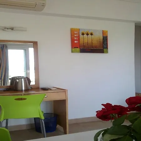 Hotel Bay