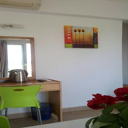 科斯湾酒店 酒店